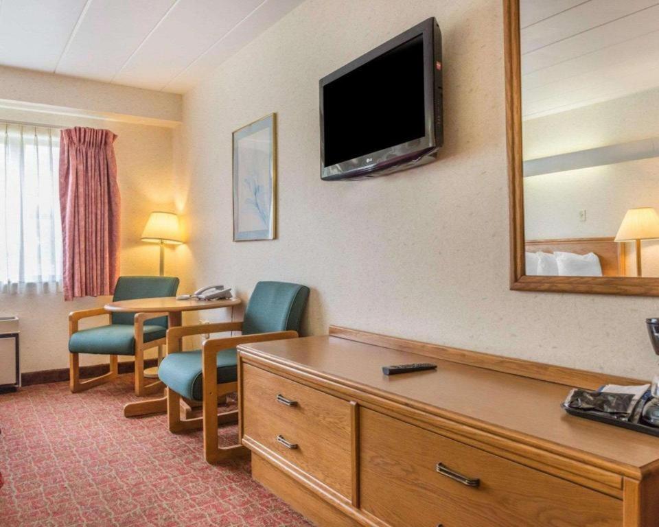 Hotel Quality Royle 2*