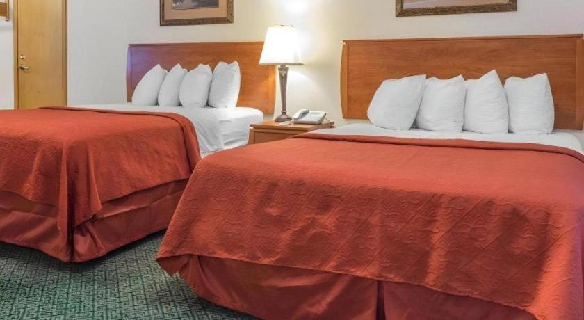 Hotel Quality Royle 2*